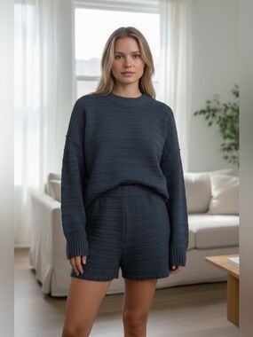 NWT ILLA ILLA Navy Blue 100% Cotton Knit Set | Oversized Sweater & Shorts (S)